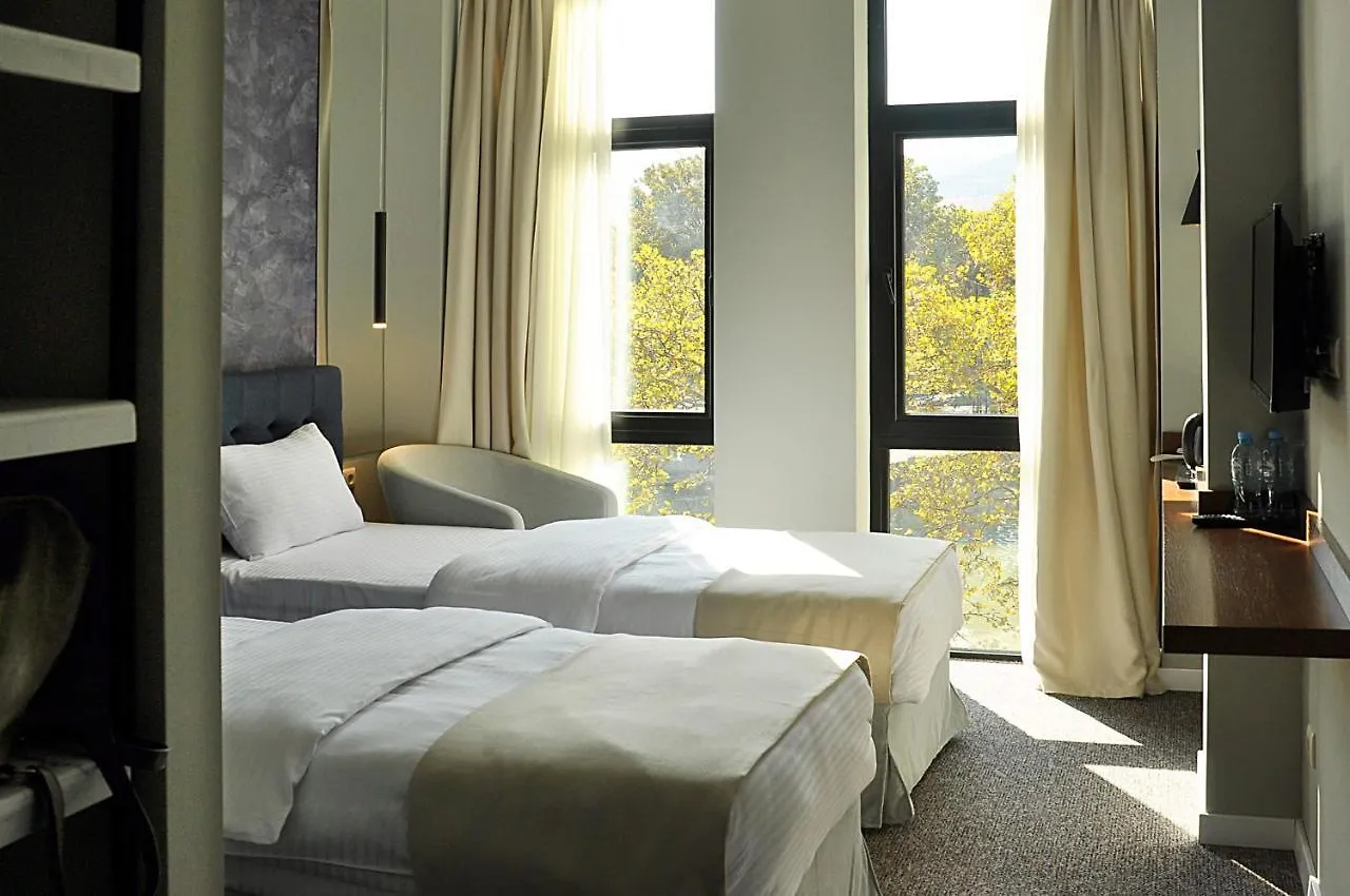 River View Hotel Tiflis 4*,